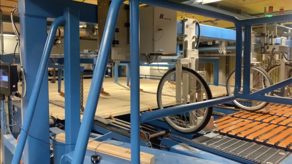 Industriell bläckstråleskrivare - märkning på trä - Höglandssågeri