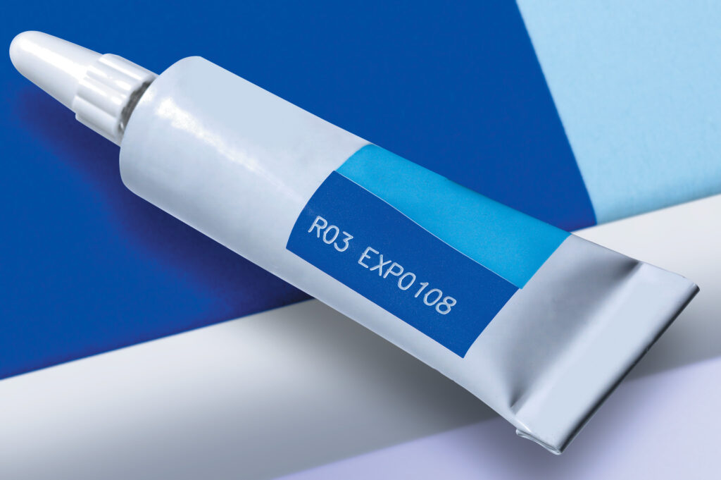 pharma produktmärkning märkning på tuber läkemedel