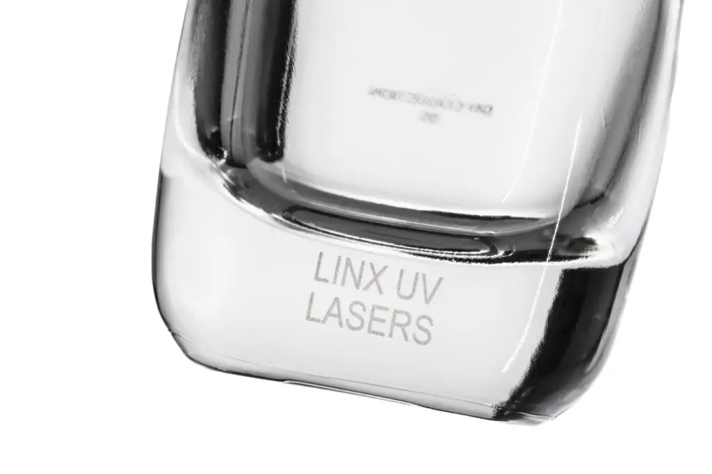 Produktmärkning lasermärkning läkemedelsflaska pharma