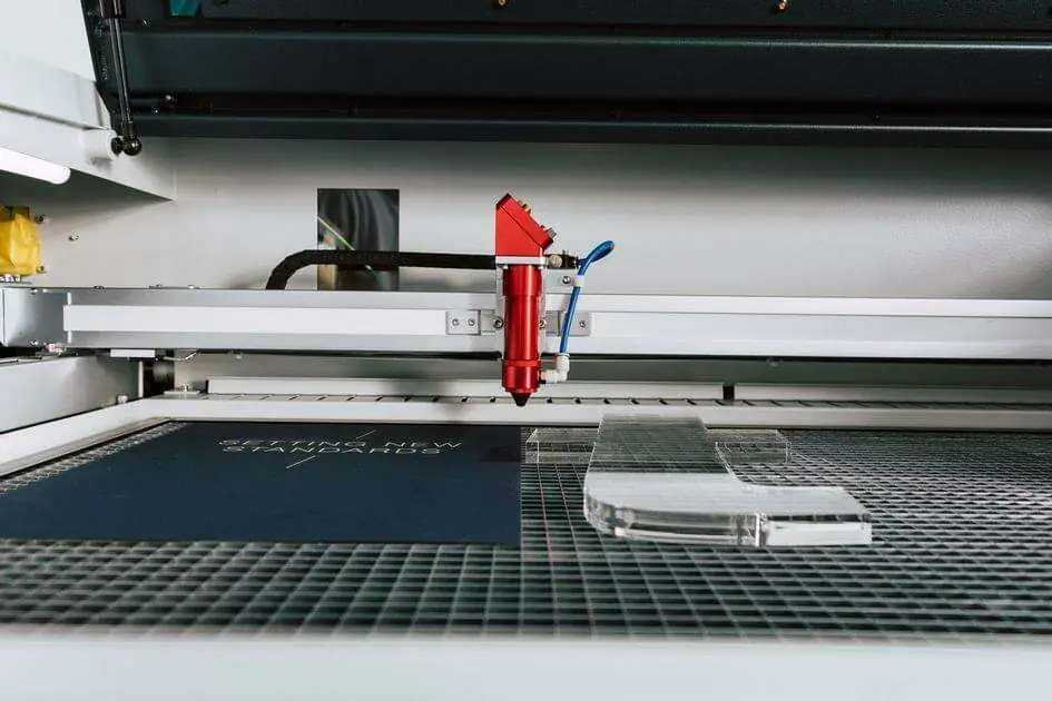 Lasergravering och laserskärare Trotec Q-serien