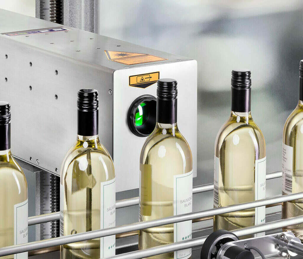 Lasermärkning in-line på flaskor