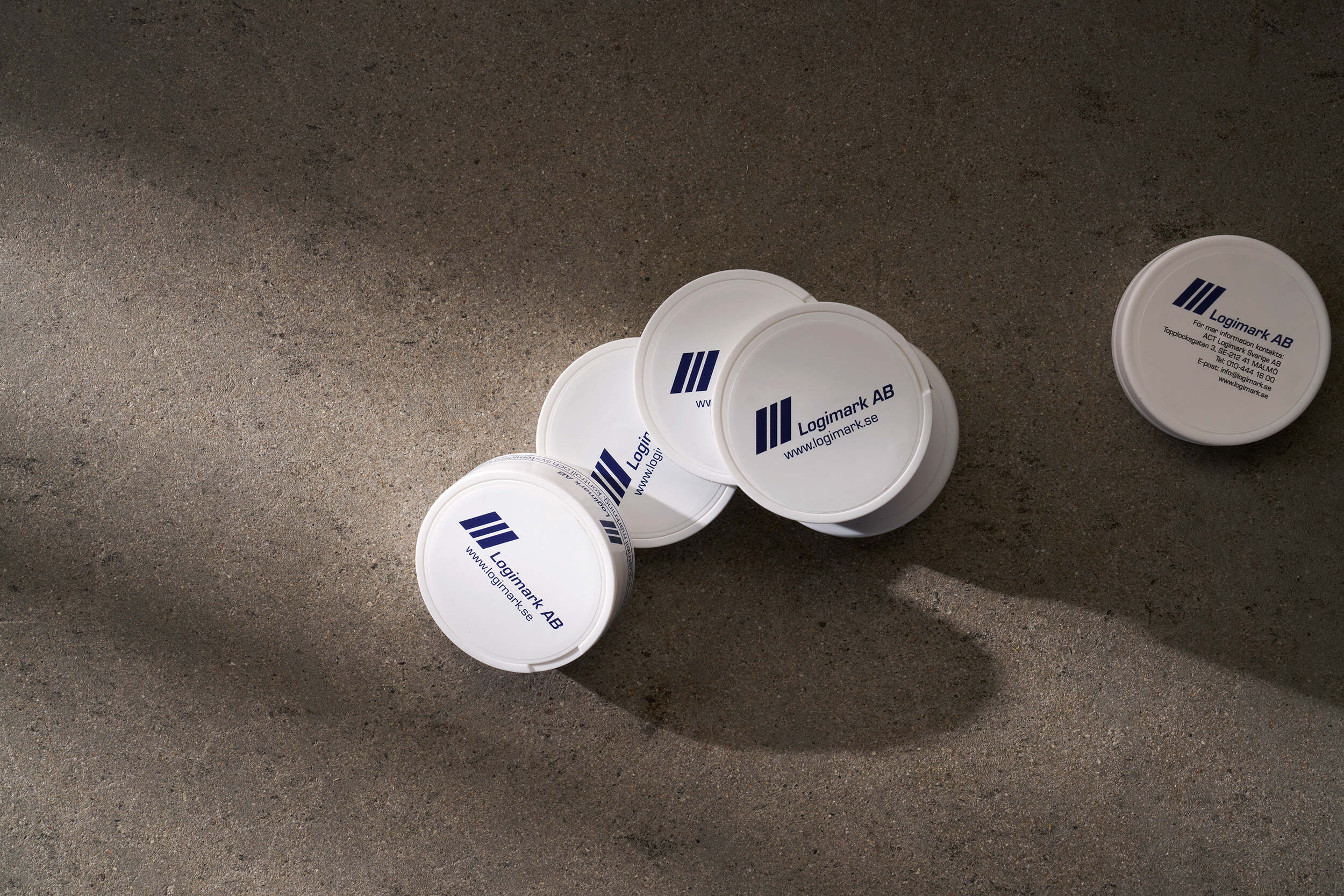 Etikettering snusdosor - LMS Dosetiketteringsmaskin