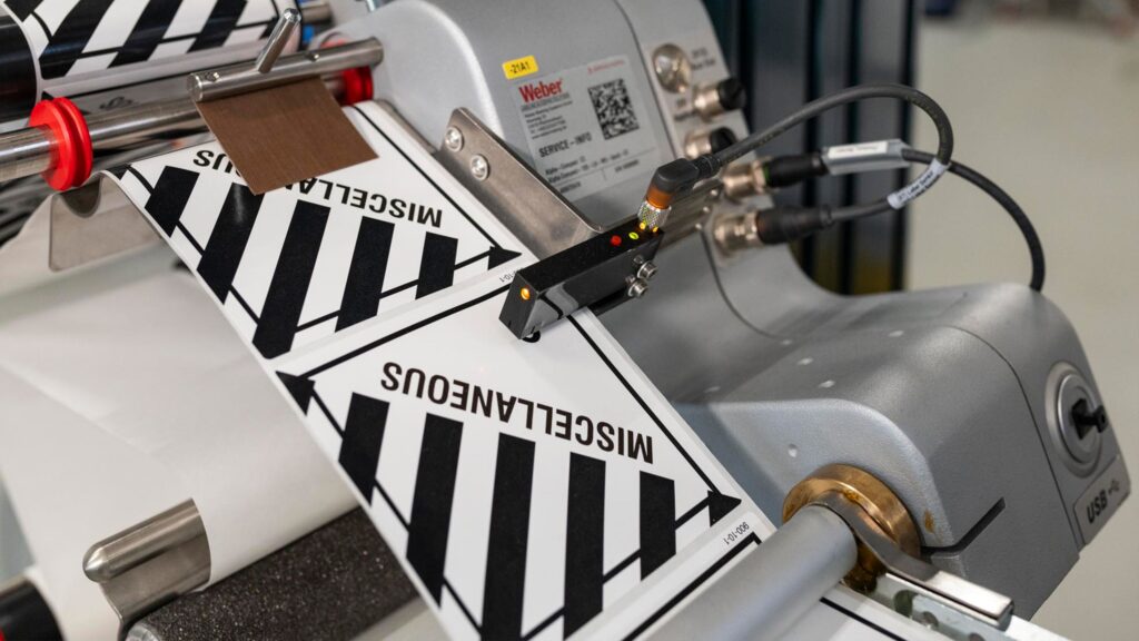 Etikettmaskin Alpha Compact - automatisk etikettapplikator